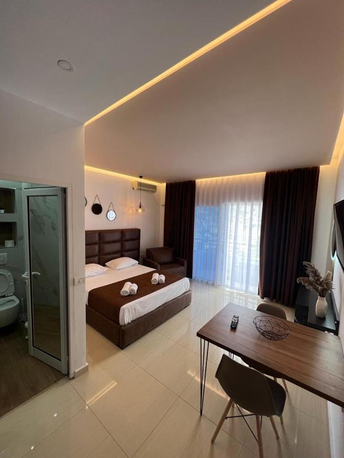 Apartments Sadiku With Sea View Sarande Exterior photo