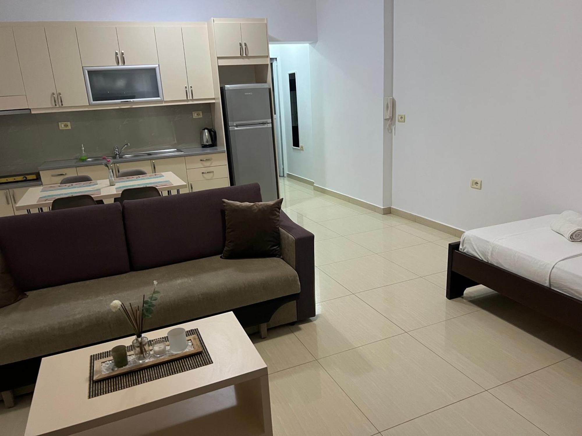 Apartments Sadiku With Sea View Sarande Exterior photo